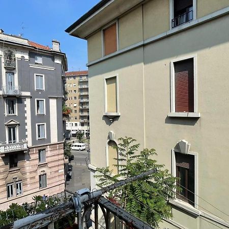 Апартаменти House In The City Center-Casa Nel Centro Della Citta Мілан Екстер'єр фото